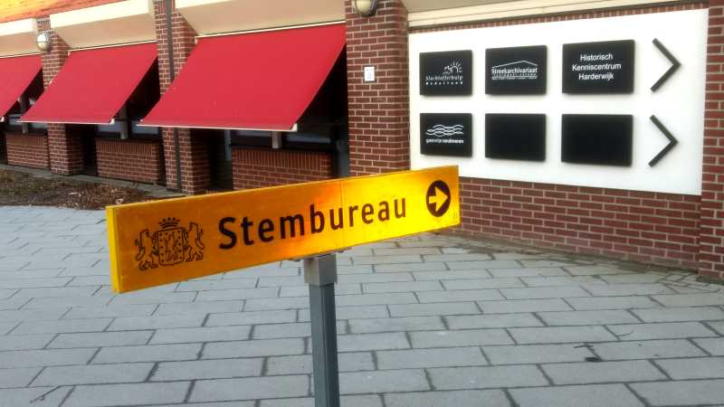 Stemmen tellen verkiezingen 2019  harderwijk